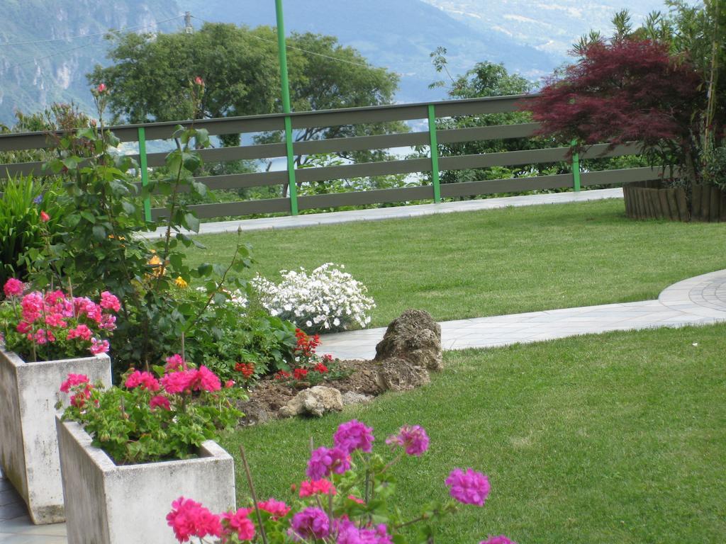 B&B Garden Solto Collina Kültér fotó