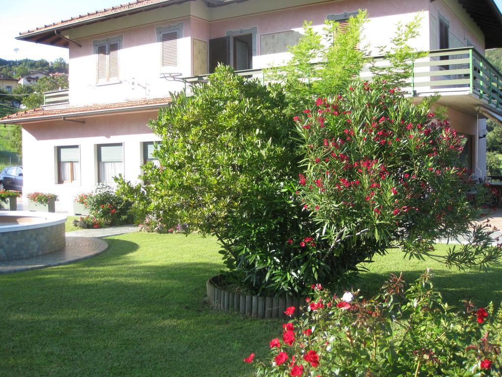 B&B Garden Solto Collina Kültér fotó